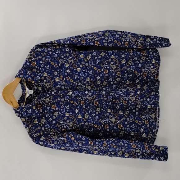 Croft & Barrow button down size medium floral on blue colorway long sleeve top - Picture 1 of 8